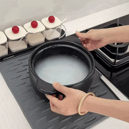 BVJ®Heavy-Duty 3-in-1 Silicone Mat: Drainer, Trivet & Chopping Cushion(✨2026 New Upgrade)