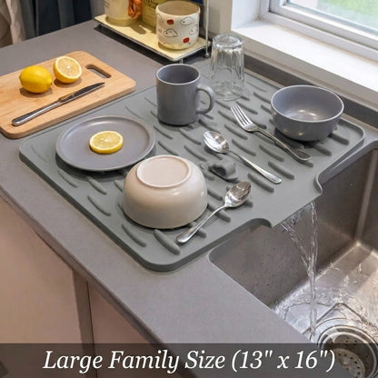 BVJ®Heavy-Duty 3-in-1 Silicone Mat: Drainer, Trivet & Chopping Cushion(✨2026 New Upgrade)