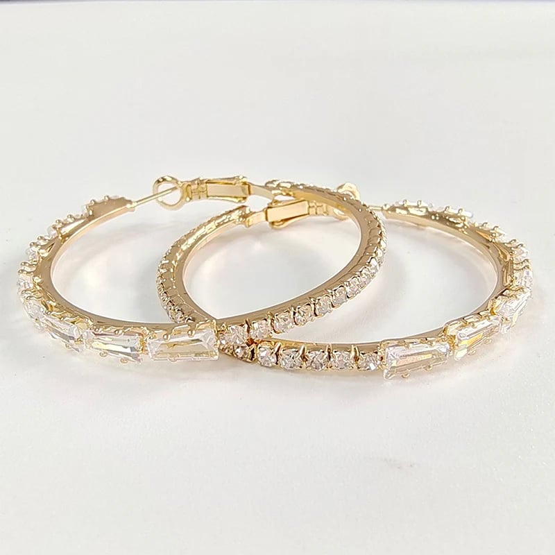 💎 50% OFF NOW! ✨ Women's Sparkling CZ Hoop Earrings – Micro-Paved, Lightweight  Bold Design – Elegant, Versatile & Perfect Gift 💫